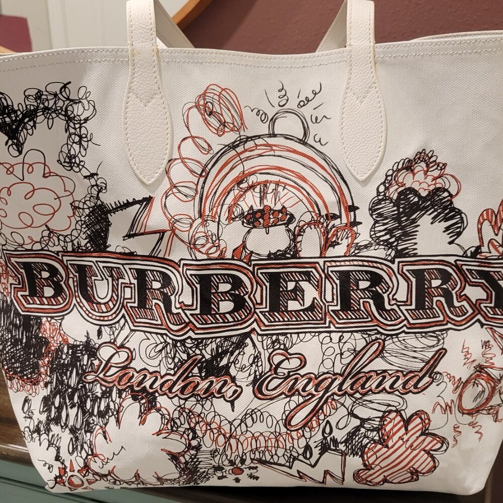 Burberry Reversible Doodle Tote Printed Canvas